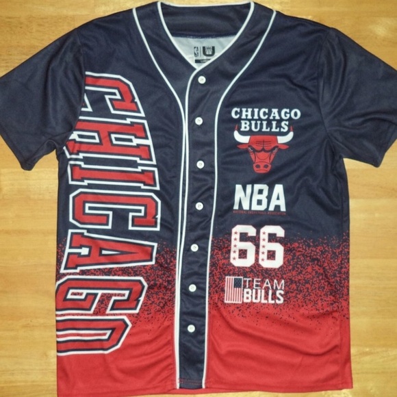 Chicago Bulls 66 Worldwide NBA UNK Brand Button Up Jersey Shirt - small - Picture 1 of 3